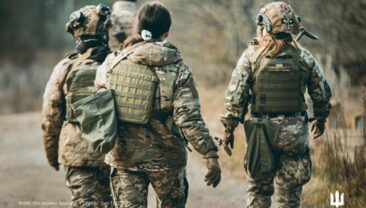 Вищі нагороди Героя України отримали п’ятеро жінок-військовослужбовців