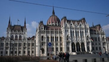 Венгрія затримала українські активи на 60 днів через підозру у незакононному походженні