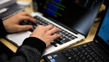 Бюро економічної безпеки попереджає про фальшиві імейли