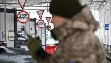 Ремонтні роботи на пункті пропуска “Корчова”: легкові автомобілі перенаправлять на інші смуги