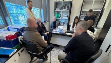 В Албании завершено розслідування справи проти українців, які організували мережу наркоколл-центрів