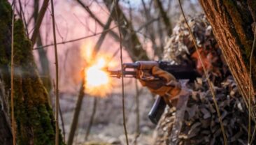 Російська армія намагається захопити село Гришине в Донеччині