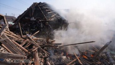 У Запорожжі з-під завалів витягнули жінку з інвалідністю та 15-річну дівчину