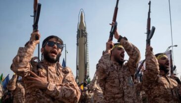 КСІР Ірану заявляє про атаку на ангари з американськими істребителями в ОАЕ та Бахрейні