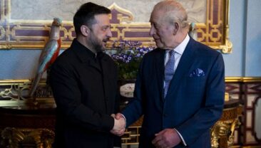 Зеленський подарував Чарльзу III iPad для відстеження дронів