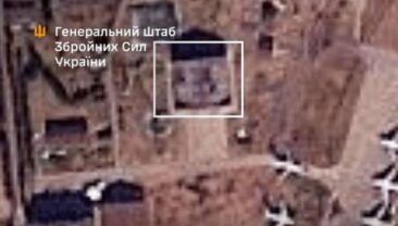 Удар по російським авіазаводам: пошкодження літаків