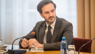 Україна відкидає торги за безпеку і репараційний кредит