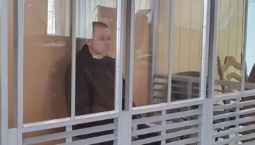 У Торецку чоловіка засудили за систематичне насильство над падчерицями