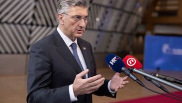 Хорватія готова постачати нафту Венгрії та Словаччині без Росії