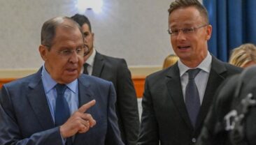 Сийярто звернувся до Лаврова за допомогою перед виборами в Словаччині