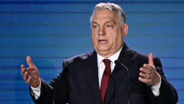 Виктор Орбан наказав розслідувати можливе прослуховування міністра Сійярто