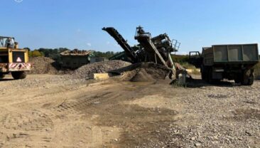 В Івано-Франківській області виявлено нелегальний кар’єр: збитки екології становлять 50 млн грн