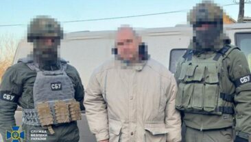 СБУ затримала агента ГРУ, який коригував удари по українським позициям
