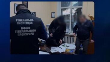 Прокурори Броварської прокуратури підозрюються у спробі вимагання грошей у бізнесмена