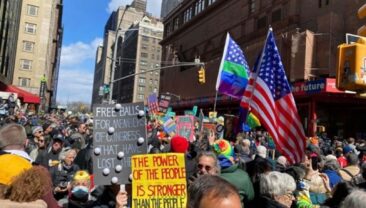 Масштабні акції протесту в США під лозунгом “Без королів”