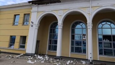 Россіяни завдали удару по залізничній інфраструктурі в Славянську: четверо постраждалих