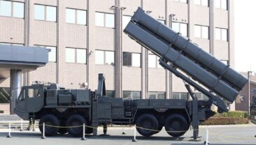 Японія розгорнула дальнобійні ракети у відповідь на загрози з боку Китаю
