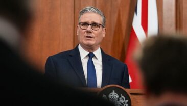 Велика Британія скликає зустріч 35 країн для розблокування Ормузського протоки