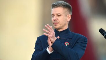 Лідер венгерської опозиції Петер Мадяр обіцяє прагматичний підхід до Росії