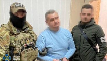 СБУ затримала інженера, який шпигував для двох російських спецслужб