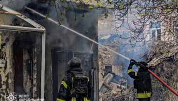 Обстріл у Корабельному районі Херсона: загиблі та поранені
