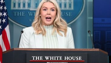 Кэролайн Ливитт визнала заслугу Трампа в переговорах з Іраном