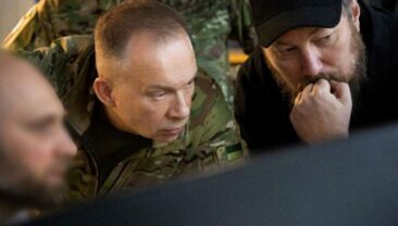 Главнокомандувач ЗСУ провів нараду з командирами бригад на Покровському напрямку