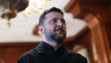 Зеленський: Ціни на паливо зростають через глобальний енергетичний кризис, а не через Дружбу