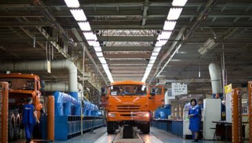 Кризис в автомобільній промисловості: КамАЗ і АвтоВАЗ стикаються з новими викликами