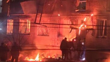 В Сумах російські дрони атакували житлові будинки: є постраждалі