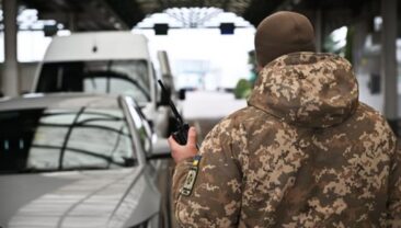 Очерги на кордоні з Польщею: пограничники рекомендують обирати менш завантажені пункти пропуску