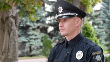 Генерал Євген Жуков подав у відставку після скандалу з патрульними поліцейськими