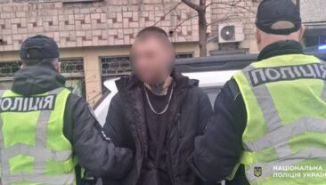 У Чернігові затримали чоловіка за стрільбу на вулиці