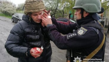 У Дніпропетровській області п’ять поліцейських постраждали під час затримання чоловіка з гранатами