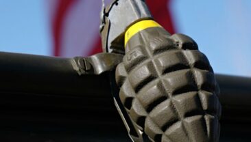 У Херсонській області чоловіка затримали за підкидання гранати біля будівлі старостата