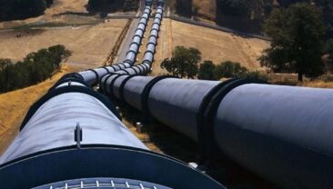 Укртранснафта відновлює транзит сирої нафти в Венгрию та Словакія