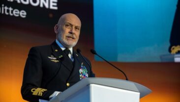 Постачання американського озброєння для України залишається стабільним, – НАТО
