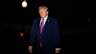 Інцидент на ужині кореспондентів Білого дому: Трампа евакуювали після звуків пострілів