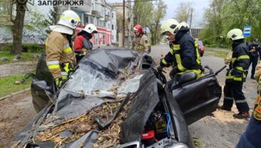 Ураган в Україні: три жертви та численні руйнування