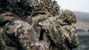 Президент подав законопроекти про продовження мобілізації та воєнного стану