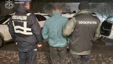 В Хмельницькому області повторно зґвалтували 11-річну дівчинку