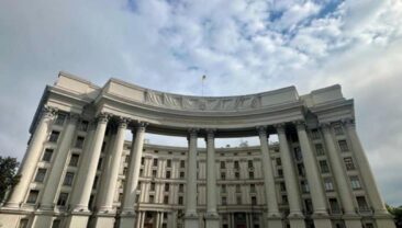 Україна ініціює арешт судна, що незаконно перевозило зерно