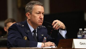 Москва допомагає Тегерану у війні проти США