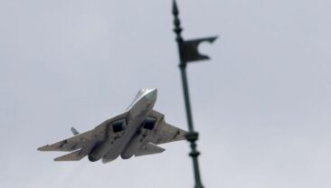 Головні новини дня: реформа в армії та удари по російським об’єктам