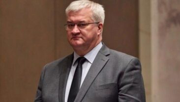 Україна готова до дипломатичного діалогу з Венгрією
