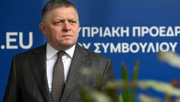 Прем’єр-міністр Словакиї Роберт Фіцо планує відвідати парад 9 травня в Москві