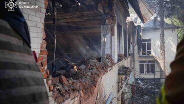 У Сумах внаслідок атаки дронів загинули двоє жінок, ще семеро постраждали