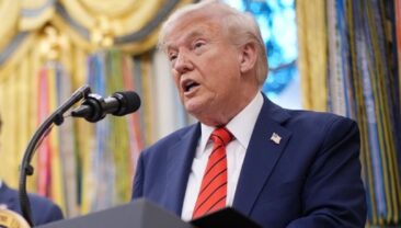 Трамп погрожує Ірану жорсткими ударами через затримку з угодою