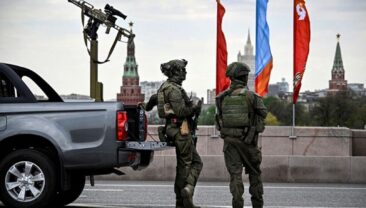 Зеленський відвідав фронт, Україна і РФ оголосили триденне перемир’я