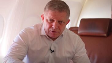 Словацький прем’єр: Зеленський має сам зателефонувати Путіну для переговорів